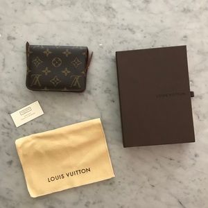 Louis Vuitton Wallet- Card Slots+Change Purse
